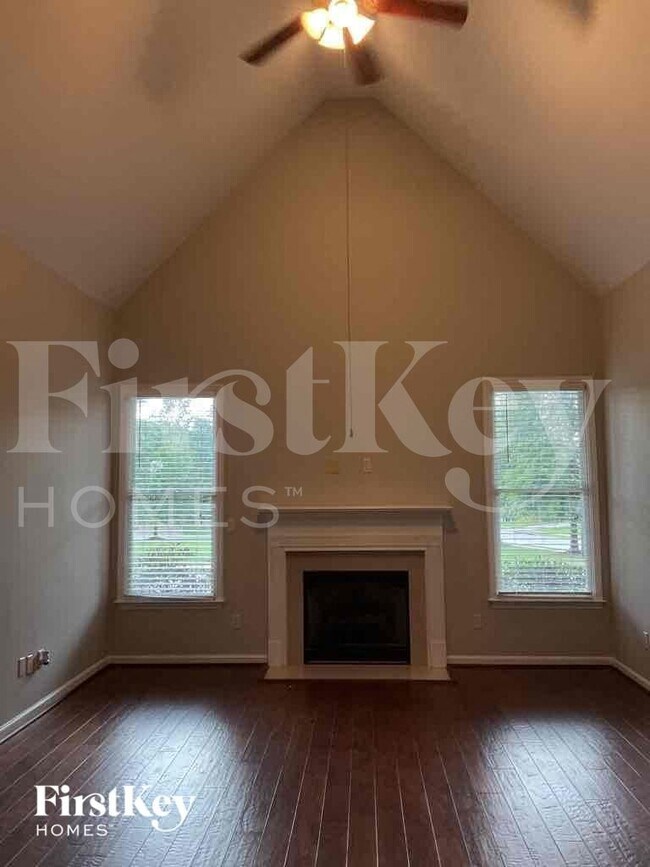 3795 Abbeyglen Way in Hoover, AL - Building Photo - Building Photo