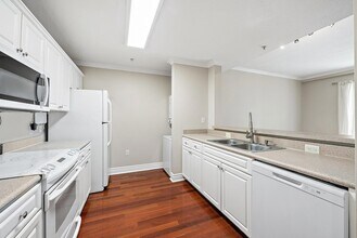 1200 Town Center Dr, Unit 203 in Jupiter, FL - Building Photo - Building Photo