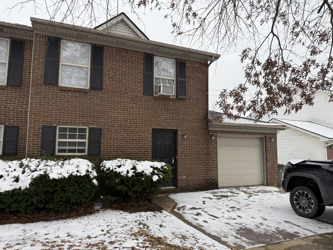 property at 207 Tanbark Dr