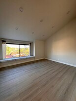 4300 Via Marisol, Unit Fremont Villas in Los Angeles, CA - Building Photo