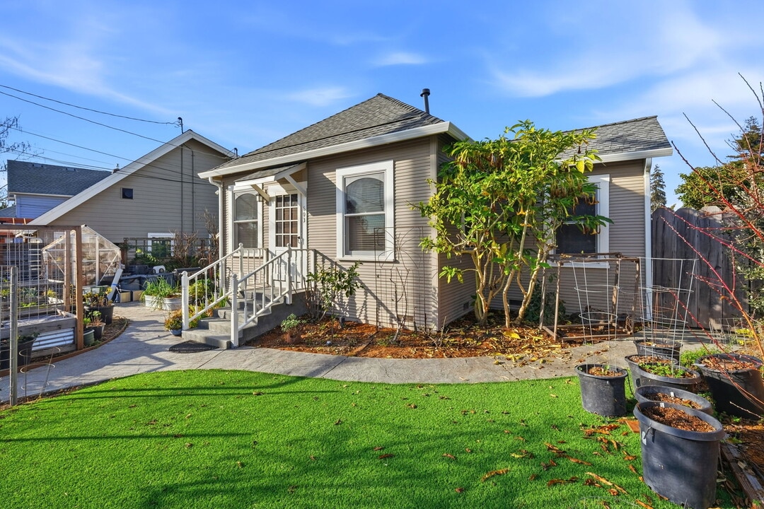 603 Poplar Ave in Santa Cruz, CA - Foto de edificio