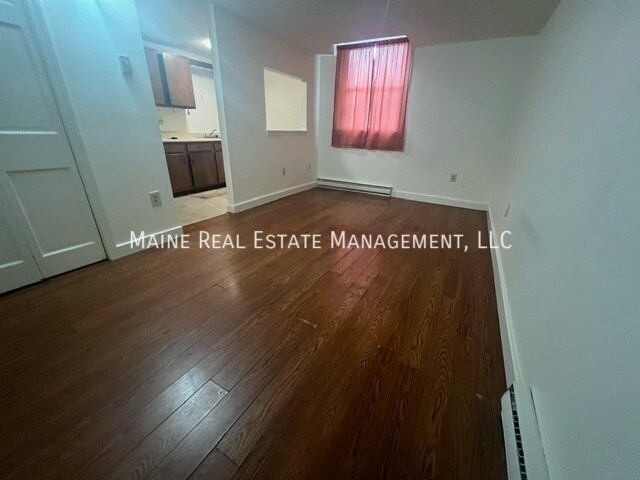 29 Chamberlain St in Brewer, ME - Building Photo - Building Photo