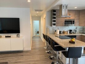 4154 SW 49th St in Fort Lauderdale, FL - Building Photo