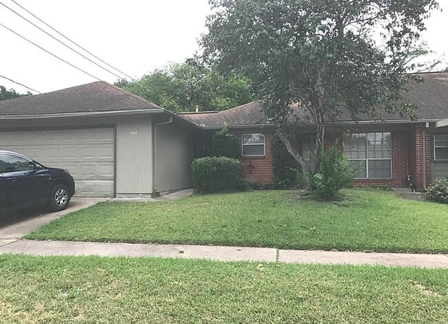 property at 8214 Beechnut St