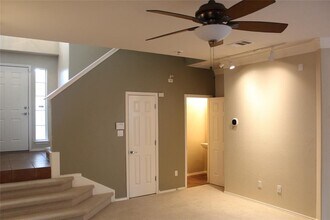 2632 Century Park Blvd in Austin, TX - Building Photo - Building Photo