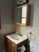 1077 E Jersey St, Unit 5 in Elizabeth, NJ - Building Photo - Building Photo