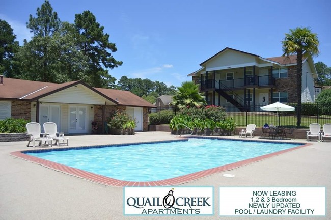 Quail Creek in Pineville, LA - Foto de edificio - Building Photo