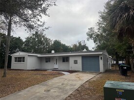 2580 Euston Rd in Winter Park, FL - Building Photo
