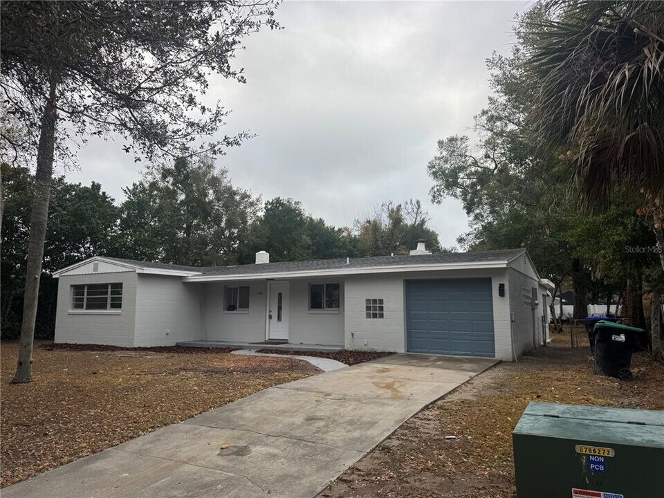 2580 Euston Rd in Winter Park, FL - Building Photo