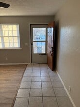 203 Maple St in Elgin, OK - Building Photo - Building Photo