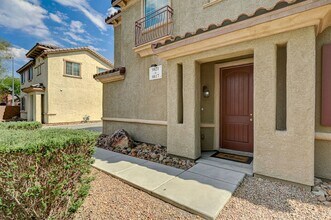 9821 W Hanover Grove Ave in Las Vegas, NV - Building Photo - Building Photo