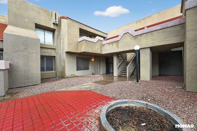 property at 1432 W Emerald Ave