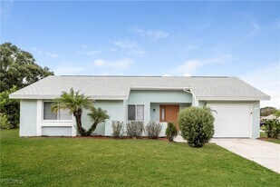 7509 Mesa St in North Port, FL - Building Photo