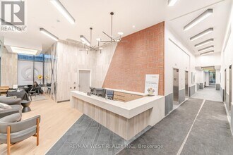 35 Parliament St in Toronto, ON - Building Photo - Building Photo