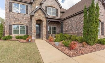 745 Glennbrooke Blvd in Prattville, AL - Building Photo