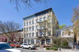 685 Jefferson Ave Apartments