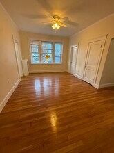 21 Sanborn St in Reading, MA - Building Photo - Building Photo