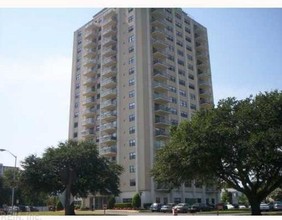 The Crawford in Portsmouth, VA - Foto de edificio - Building Photo