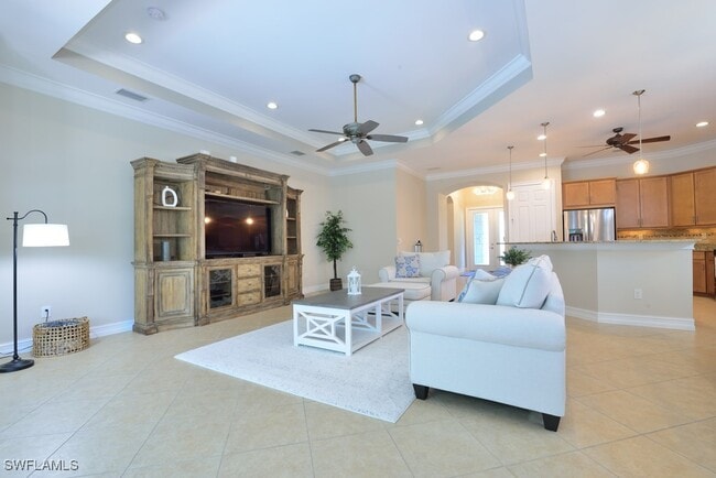 3951 Otter Bend Cir in Ft. Myers, FL - Building Photo - Building Photo