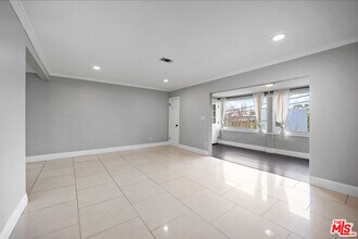 11419 Sunshine Terrace in Los Angeles, CA - Building Photo - Building Photo