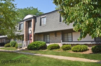 9000 Westfield Apartments in Indianapolis, IN - Foto de edificio - Building Photo