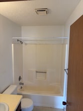 1402 Division St W in Faribault, MN - Building Photo - Building Photo