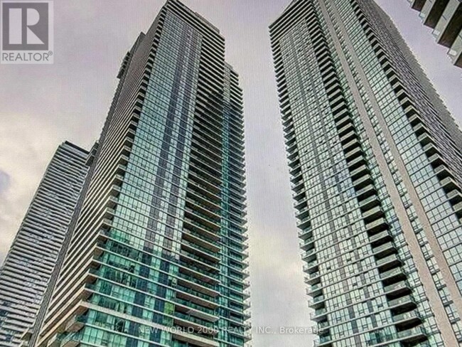 18-618 Harbour St