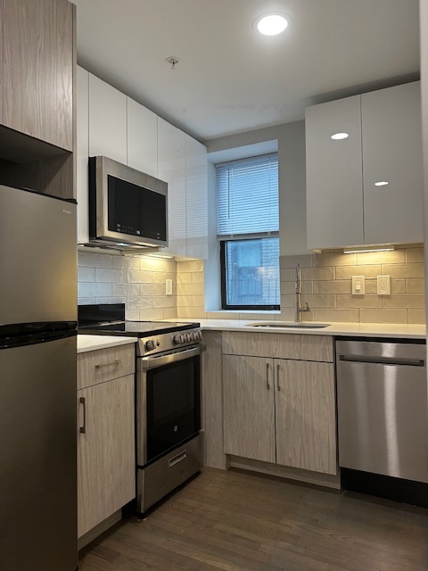 97 Peterborough St, Unit #24
