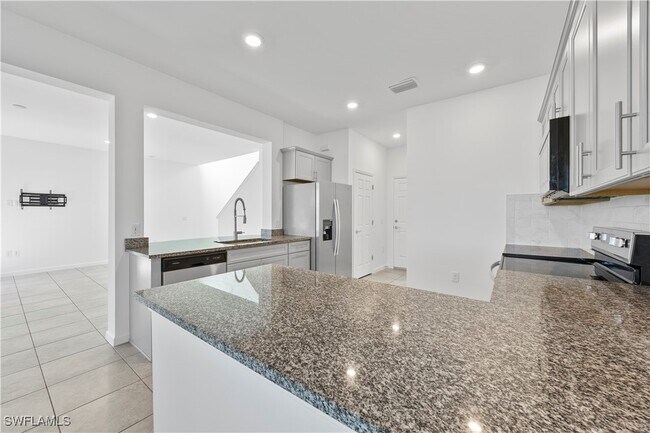 4583 Lamaida Ln in Ave Maria, FL - Building Photo - Building Photo
