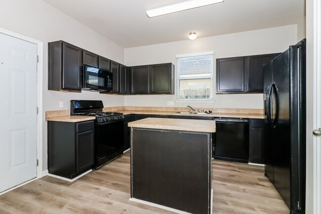 property at 3319 Allington Ct