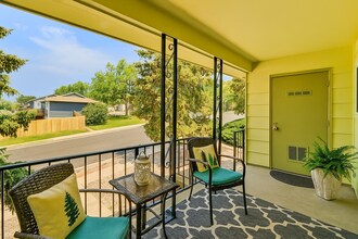 2901 Sage St in Colorado Springs, CO - Building Photo - Building Photo