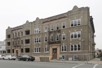 158 Gregory Ave in Passaic, NJ - Building Photo - Building Photo