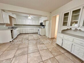 9817 Grimsbey Ct in Oklahoma City, OK - Building Photo - Building Photo