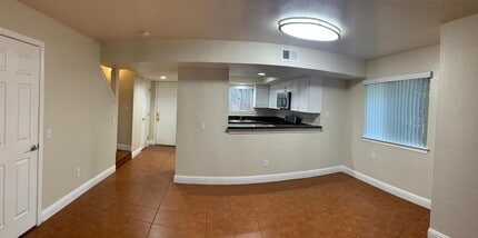 9245 Madison Ave in Orangevale, CA - Building Photo - Building Photo