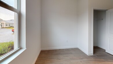 7955 Lakes Edge Ln in Port Charlotte, FL - Building Photo - Building Photo
