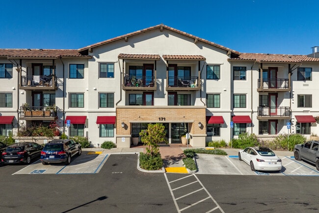 Siesta Senior Apartments in Sonoma, CA - Building Photo - Building Photo