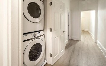 868 Huntington Ave in Boston, MA - Foto de edificio - Building Photo