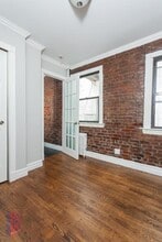 416 E 13th St in New York, NY - Foto de edificio - Building Photo