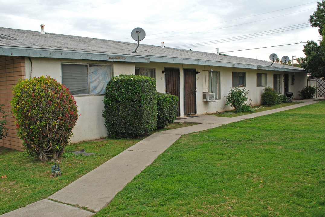 225 Turf Dr in Placentia, CA - Building Photo