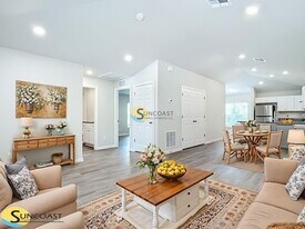 109 E Harvard St in Inverness, FL - Building Photo