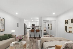 1240 W 29th St in Los Angeles, CA - Building Photo