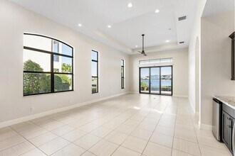 241 SE Fascino Cir, Unit 3242B in Port St. Lucie, FL - Building Photo - Building Photo