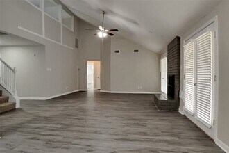 6818 White Tail Dr in Spring, TX - Building Photo - Building Photo