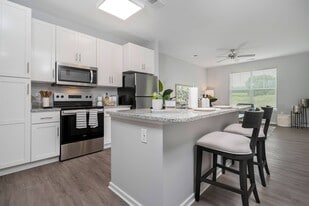 Echo Ridge Apartments in Middletown, OH - Building Photo