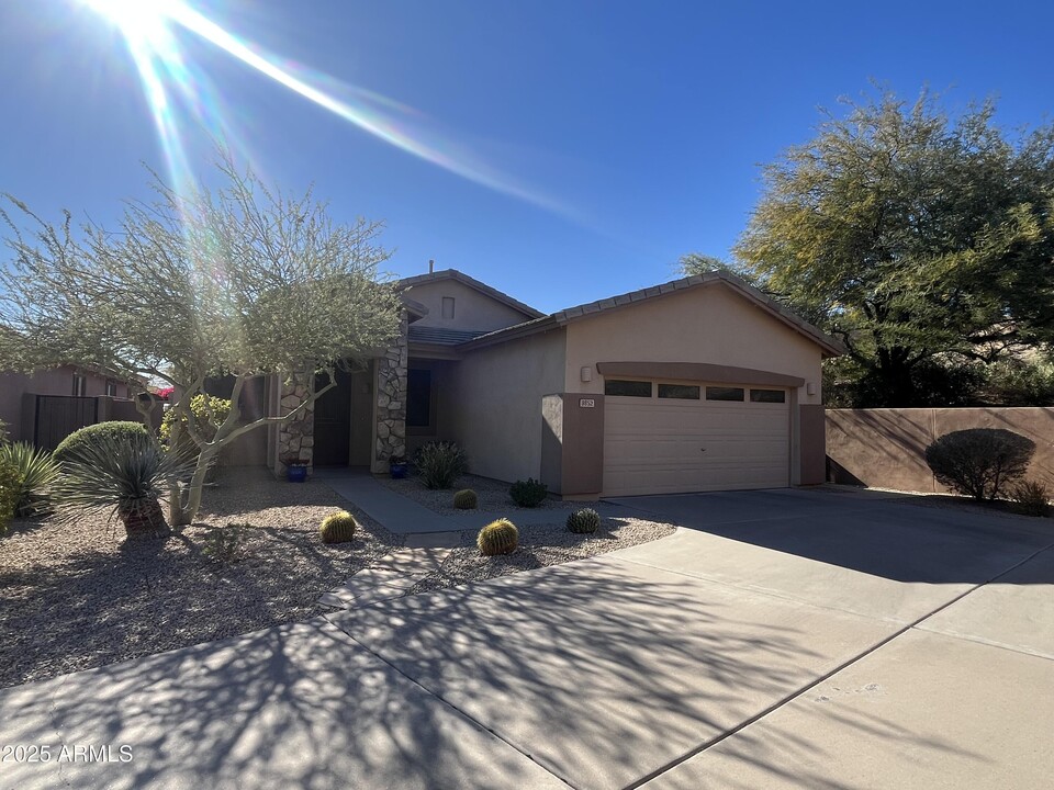 9852 N Desert Rose Dr in Fountain Hills, AZ - Building Photo