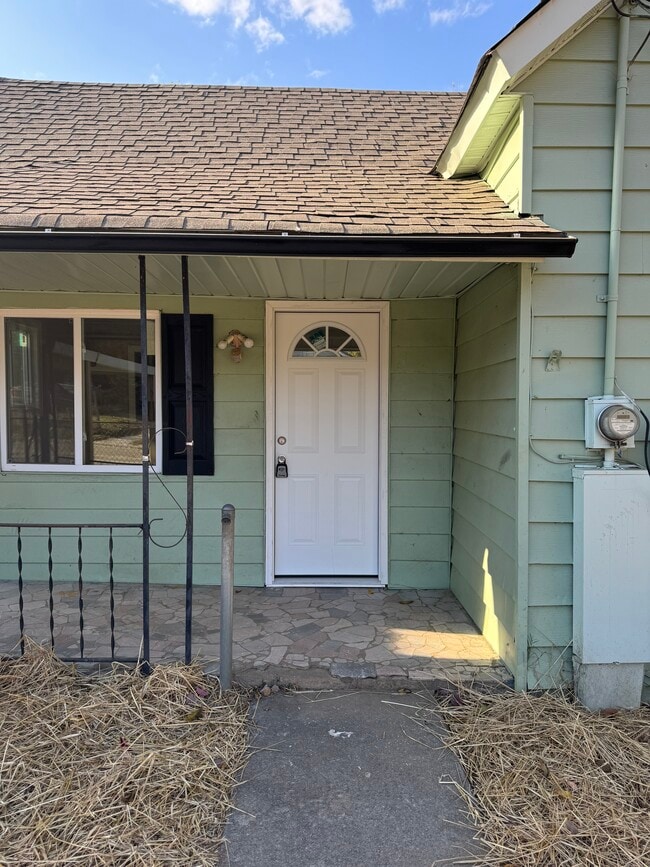 1321 Brookside Ave in Knoxville, TN - Building Photo - Building Photo