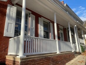 114 N Brown St in Lewistown, PA - Building Photo - Building Photo