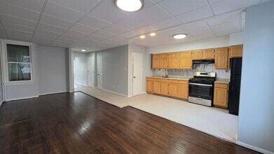 722 West Side Ave in Jersey City, NJ - Building Photo - Building Photo