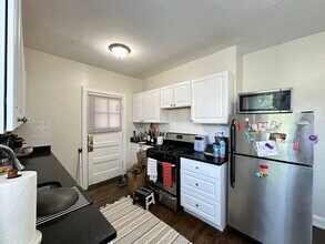 3819.5 N Greenview Ave in Chicago, IL - Building Photo - Building Photo