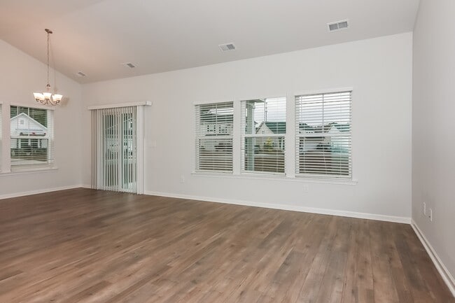 476 Craigflower Ct in Longs, SC - Building Photo - Building Photo